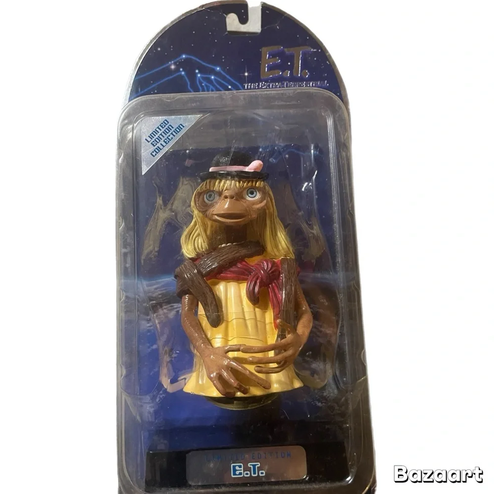 2001 retired rare Toys R Us Exclusive E.T. Extra Terrestrial EXCLUSIVE Figure